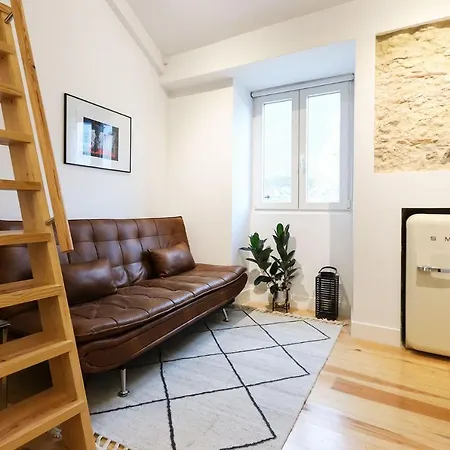 Апартаменти Cosy Santos Mezzanine By Homing *